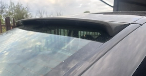 Eleron luneta spoiler Volvo S60 2000-2010 - imagine 2