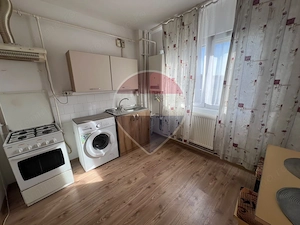 Apartament cu 2 camere de închiriat în zona Micalaca - imagine 10