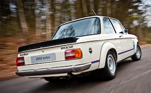 Eleron spoiler portbagaj BMW E10 2002 aspect TURBO