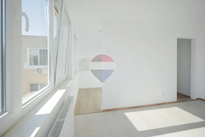 De vânzare apartament cu 2 camere, în Rogerius - imagine 5