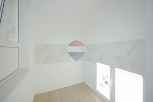 De vânzare apartament cu 2 camere, în Rogerius - imagine 8