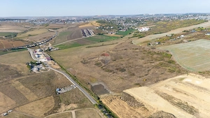 Teren extravilan de 4.750 mp – la aprox. 500 m de Centura Iași - imagine 2