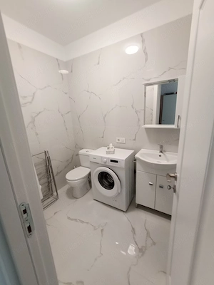 De închiriat ! Apartament utilat, bloc nou, Tg Neamt  - imagine 2