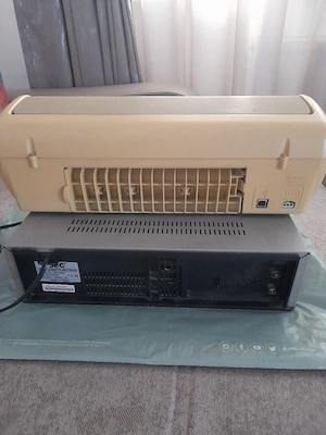 DVD player și imprimanta 