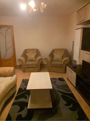 Apartament cu 3 camere zona Viziru -Calarasi - imagine 8
