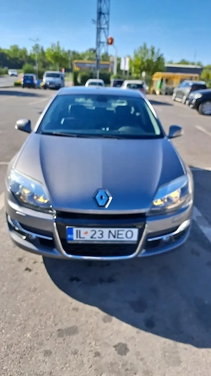 Autoturism Renault Laguna 