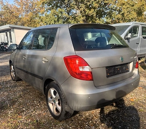 Skoda automata pe benzina - imagine 4