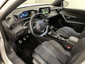 Peugeot 2008 - imagine 5