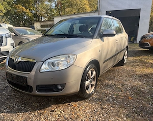 Skoda automata pe benzina - imagine 2