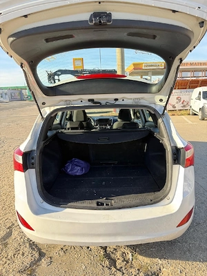 Hyundai i30  - imagine 6