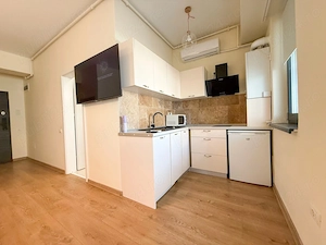 Mamaia Nord  - Building Stefan Lake, STUDIO modern, mobilat utilat complet! - imagine 4