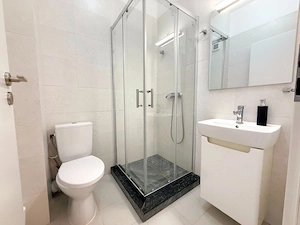 Mamaia Nord  - Building Stefan Lake, STUDIO modern, mobilat utilat complet! - imagine 7