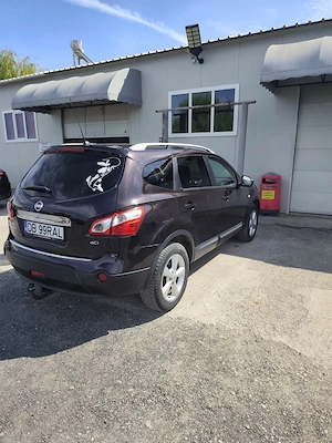 Nissan Qashqai Tenka+2,2,0 dci, 4*4 Automat 2011 - imagine 3
