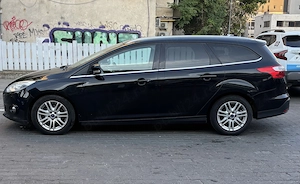 Vând Ford Focus Combi Titanium, Negru, motor de 140 CP - imagine 4
