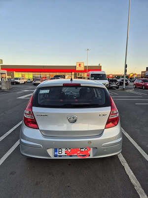 Hyundai I30 2010 Benzină - imagine 2