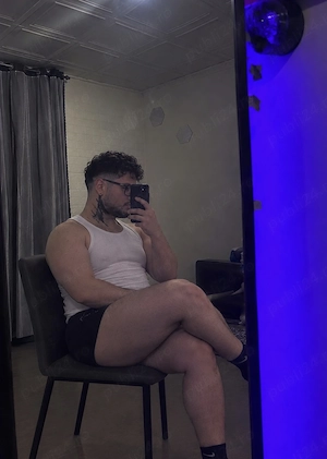 New GAY PASIV  pufos sms whapp sau apel