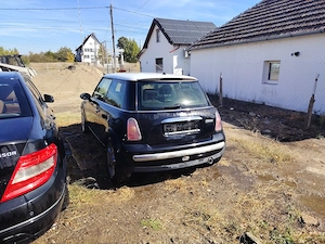 Vand sau dezmembrez mini cooper - imagine 2