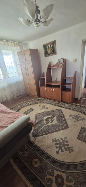 Inchiriez apartament cu doua camere - imagine 2