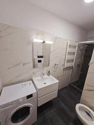 Închiriez apartament 2 camere - imagine 4