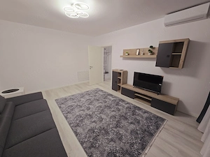 Închiriez apartament 2 camere - imagine 7