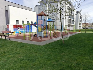 Apartament modern 3 camere - mobilat si utilat - balcon si parcare - imagine 16