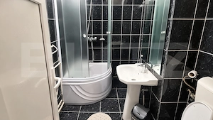 Apartament 3 camere,etaj 1,zona Centru - imagine 5