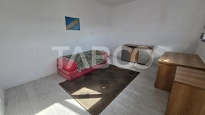 Penthouse de inchiriat 3 camere 2 bai si terasa de 107mp in Piata Cluj - imagine 10