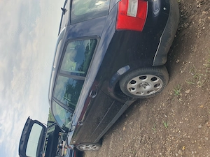 Audi a4 2,5 quattro, an 2002. - imagine 2