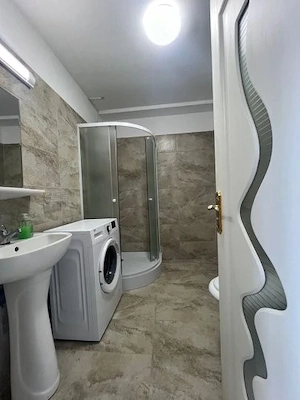 Garsoniera decomandata zona Tomis  plus Constanța  - imagine 5
