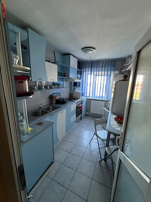 Apartament 2 camere, 60 mp, zona 1 Mai - imagine 3