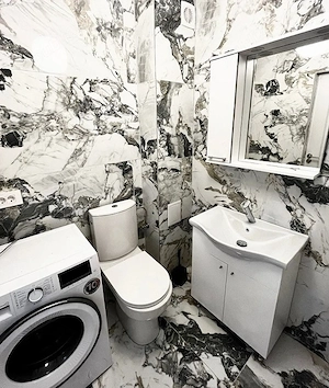 central inPLOIESTI ofer in chirie un apartament cu 2 camere - imagine 6