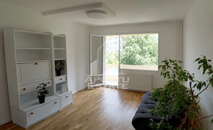 apartament de inchiriat 3 camere, Circumvalatiunii - din noiembrie