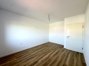 Duplex modern, 5 camere, 135 utili, 426 mp teren - Dumbravita - imagine 5