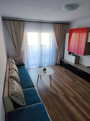 Apartament, etajul 1, cu 2 camere decomandate, Calea Cisnădiei-Arhitecților