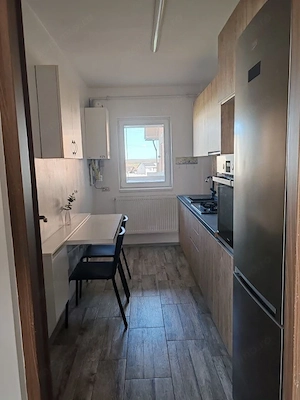 Apartament, etajul 1, cu 2 camere decomandate, Calea Cisnădiei-Arhitecților - imagine 3