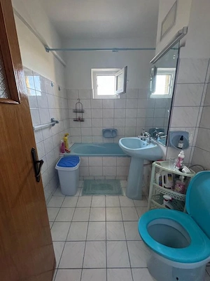 INEL 2 -DEZROBIRII 3 CAMERE - imagine 10