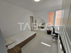 Penthouse 4 camere mobilat 2 bai 2 parcari terasa 72 mp Turnisor Sibiu - imagine 5