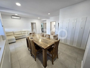 Penthouse 4 camere mobilat 2 bai 2 parcari terasa 72 mp Turnisor Sibiu - imagine 3