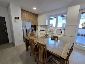 Penthouse 4 camere mobilat 2 bai 2 parcari terasa 72 mp Turnisor Sibiu - imagine 8