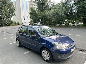 Ford Fiesta 1.4 TDCi "Comfort" | 2008 | Consum foarte mic | Ideal pentru oraș începători - imagine 4