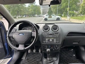 Ford Fiesta 1.4 TDCi "Comfort" | 2008 | Consum foarte mic | Ideal pentru oraș începători - imagine 8