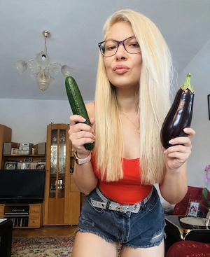 Ioana din R Moldova show detalii WHATSAPP