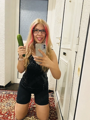 Ioana din R Moldova show detalii WHATSAPP