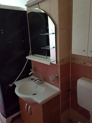 Ofer spre inchiriere garsoniera in zona Politehnica - imagine 8