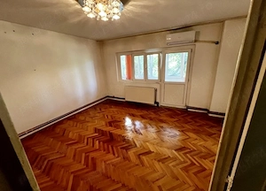 Apartament 2 Camere Decomandat 2 Băi Centrala Proprie Etaj 1 Zona Steaua Shopping City  - imagine 3