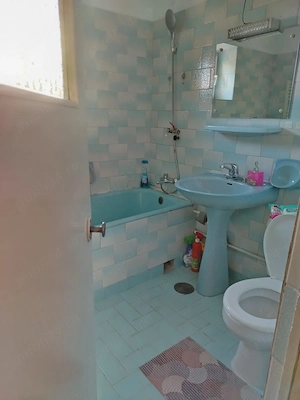 Apartament de vânzare sau închiriere  - imagine 4