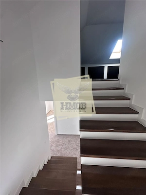 Casa moderna 5 camere 2 bai teren 498 mp 4 parcari 10 km de Sibiu - imagine 8