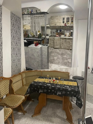 Apartament cu patru camere mare  - imagine 5