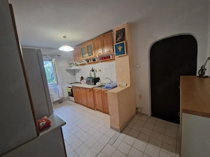 Apartament cu 3 camere decomandate   70 mp | Spațios, mobilat și utilat - imagine 4