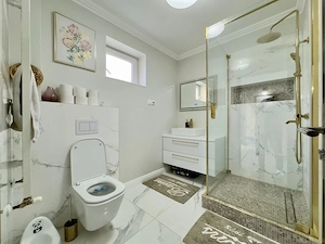Casa cu garaj. BRAYTIM. Disponibila imediat, mobilata si utilata ! - imagine 9